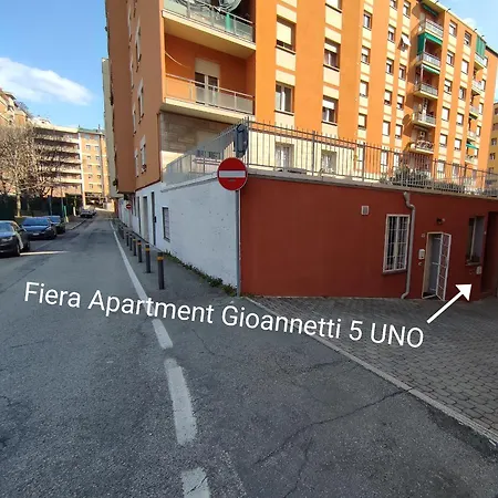Fiera Gioannetti 5 Uno Apartment Bologna