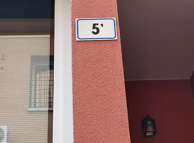 Fiera Gioannetti 5 Uno Boloňa